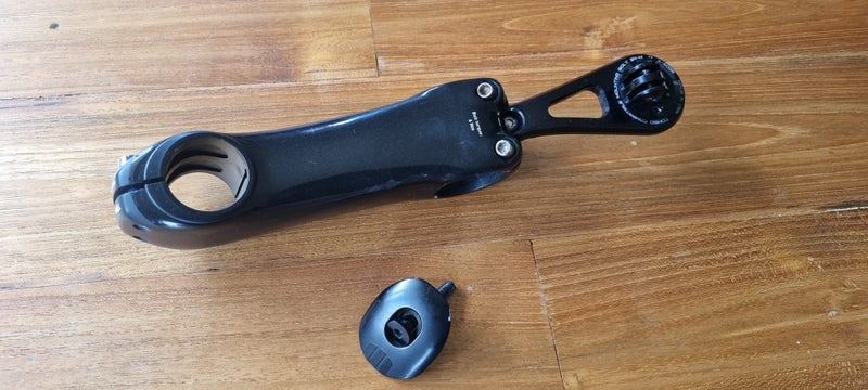 ENVE Aero 110mm Stem & Integrated Computer mount Carousel 2