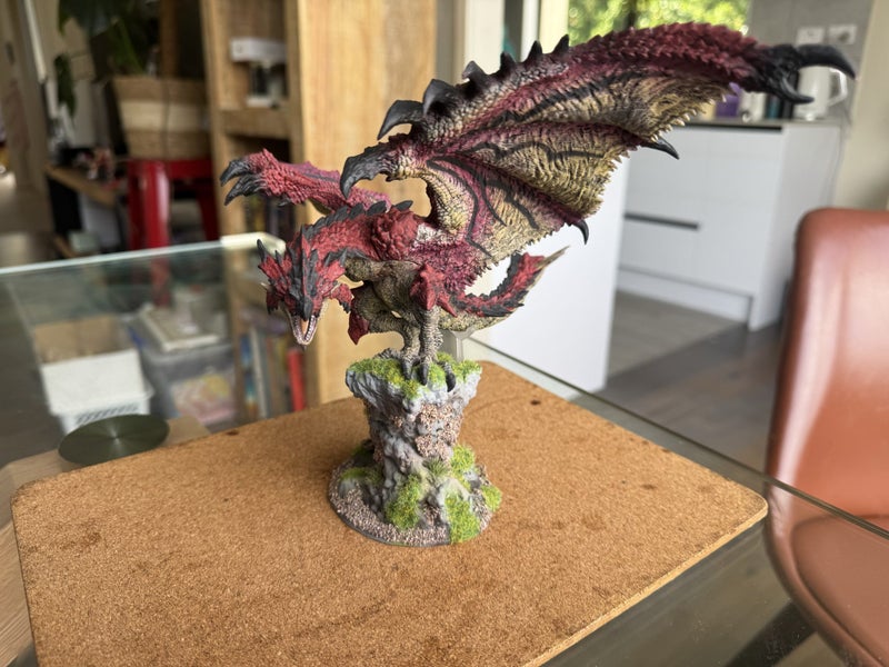 Capcom Figure Model "Monster Hunter" Fire Wyvern Rathalos Carousel 1