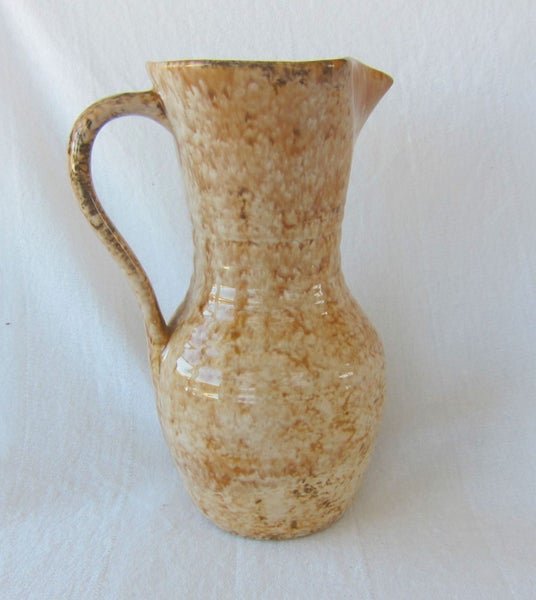 Crown Lynn Ambrico Jug No. 24
