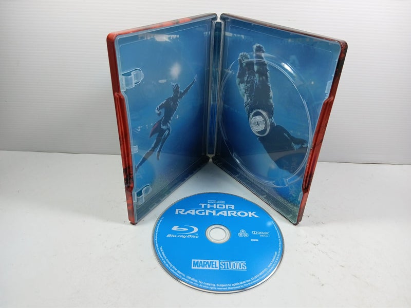 Thor: Ragnarok - Steelbook Edition Carousel 5