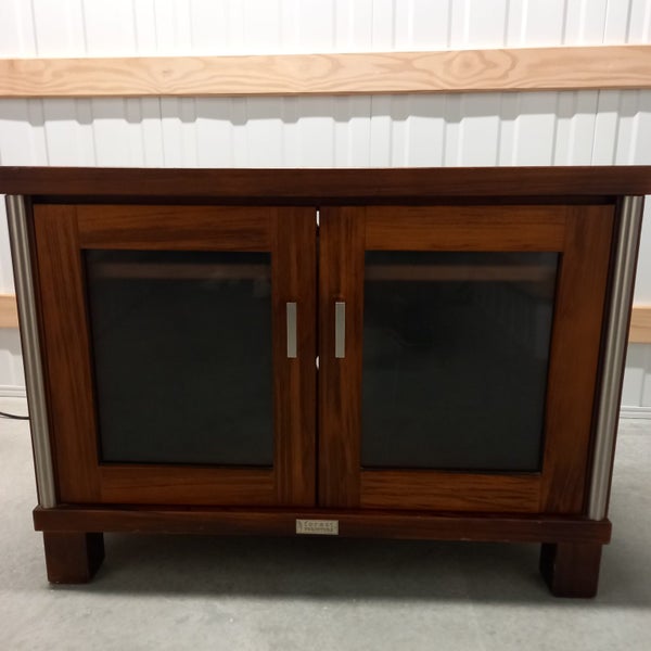 Elegant Rimu Corner Entertainment Unit Carousel 1