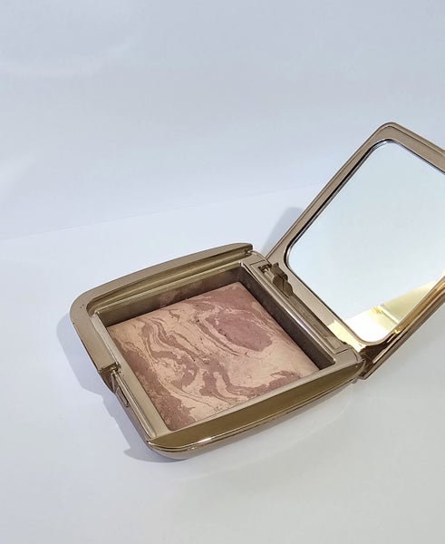 Hourglass Ambient Lighting Blush - Mood Exposure Carousel 2