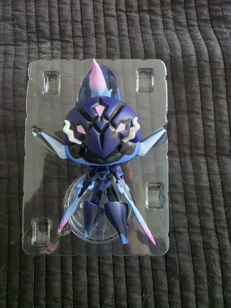 POP Vinyl Pokemon Ceruledge Carousel 3