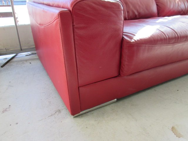 2669 MODERN RED LEATHER 3 SEATER SETTEE Carousel 4