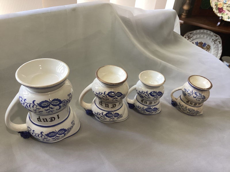 Arnart Blue onion measuring cups 1920s some repairs Carousel 12