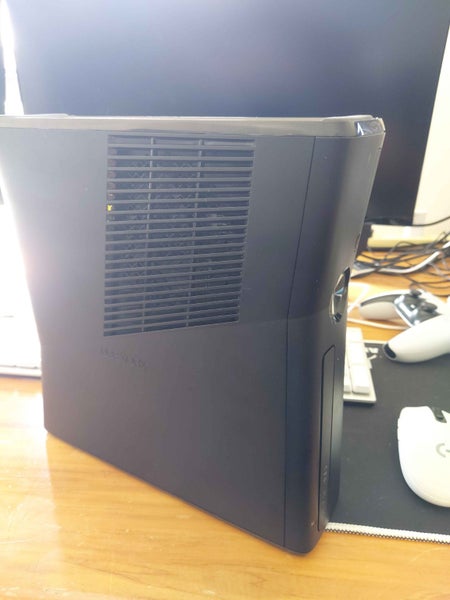 RGH 3 Xbox 360 4GB Corona 250GB hard drive w controller HDMI and power supply Carousel 1