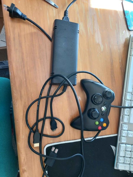 RGH 3 Xbox 360 4GB Corona 250GB hard drive w controller HDMI and power supply Carousel 3