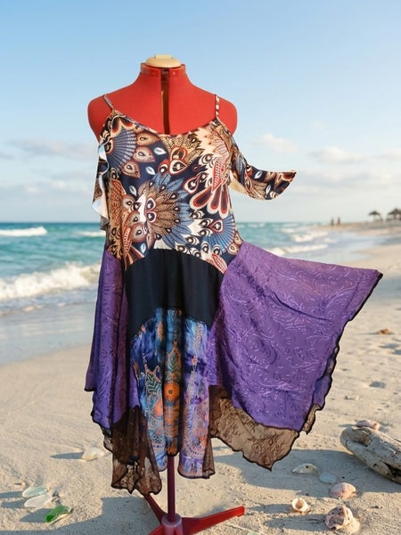Mareedesigns One of a kind Dress. Lrg 120cm. Carousel 3