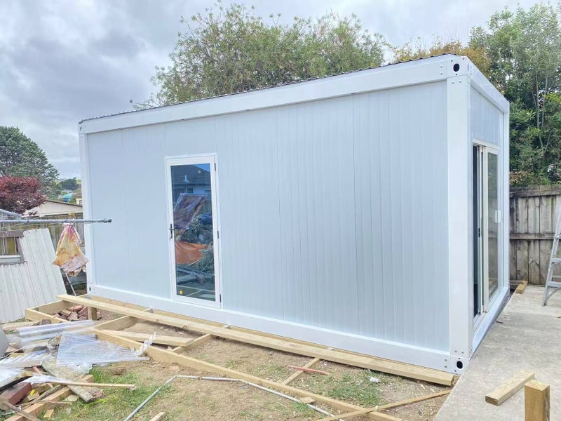 Brand New 6m x 3m Classic Modular Cabin – Flat Pack or Fully Assembled Carousel 1