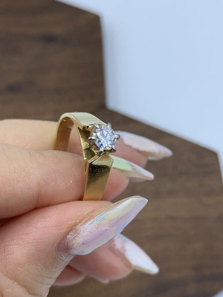 *SWEET CUPID* 18ct Gold Diamond Engagement Ring *SWEET AS* Carousel 2