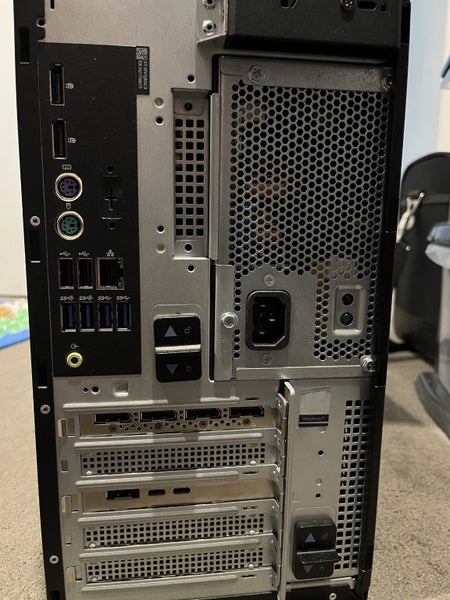 Dell Precision 3640 - Intel i7 - 32GB RAM - 1TB SSD - NVIDIA Quadro P2200 5GB Carousel 2