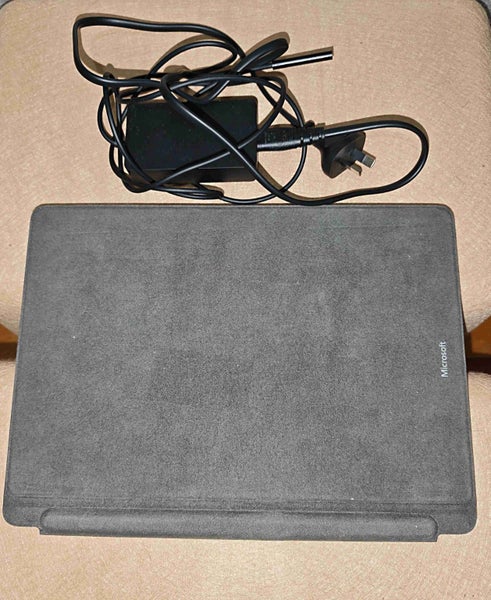 Microsoft Surface Pro 8 (LTE Model) – i5 | 8GB RAM | 256GB SSD | Keyboard Carousel 2