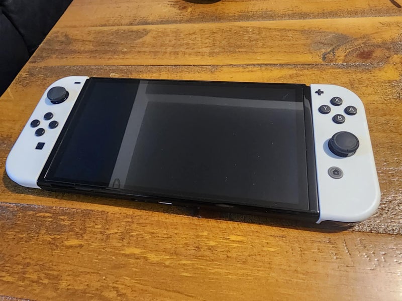 Nintendo Switch OLED Carousel 1