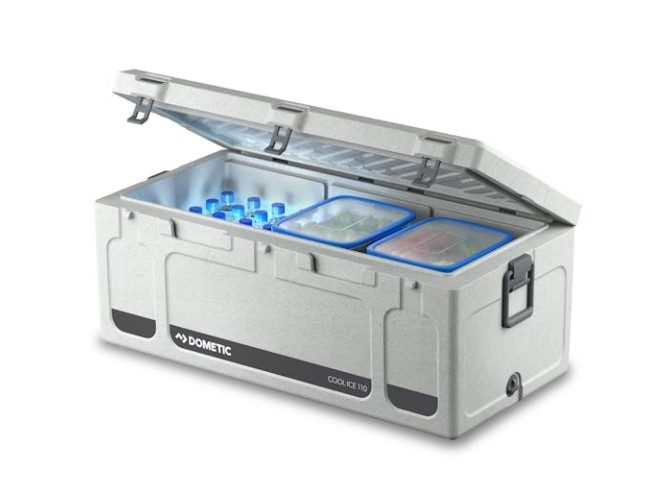 Dometic Cool-Ice Heavy Duty Ice Box 111L Carousel 1