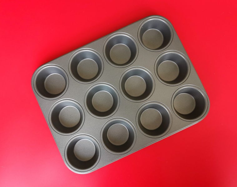 Kates Kitchen Non-Stick Muffin Pan Tin Tray 12 cup Carousel 2