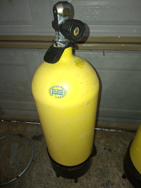 Faber Dive Bottles Carousel 1