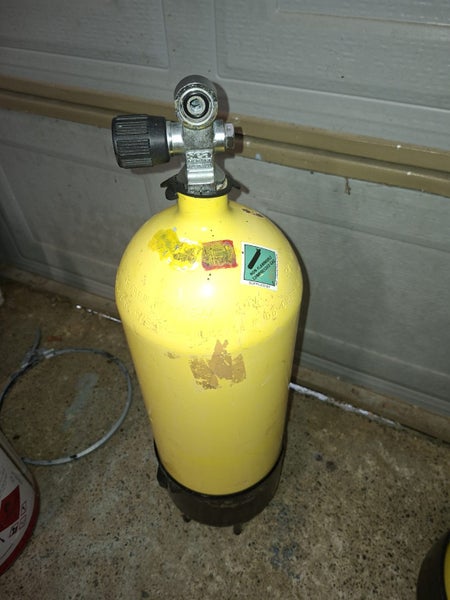 Faber Dive Bottles Carousel 4