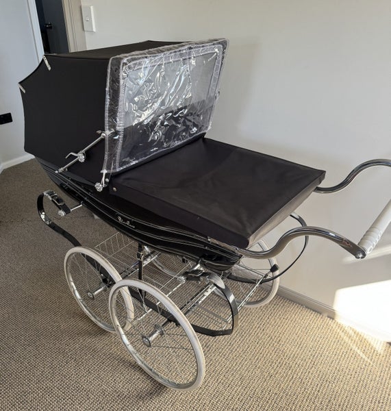 Immaculate Example Silver Cross Balmoral435491518232012802