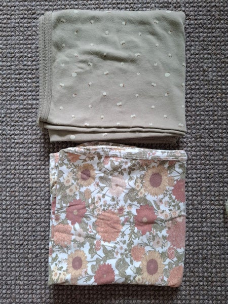 Wraps x 2 - Jamie Kay & Twill & Co Carousel 1