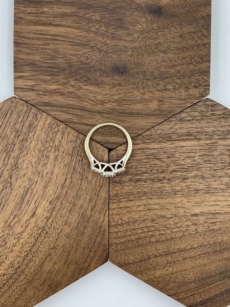 *SWEET CUPID* 9ct White Gold Diamond Cluster Ring *SWEET AS* Carousel 6