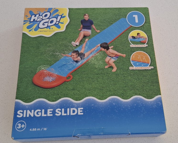 H20 Go single slide water slide Carousel 1
