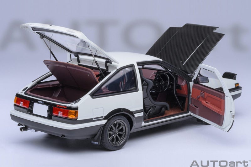 Autoart 78786 Toyota Sprinter Trueno (AE86) Project D Final version Carousel 16