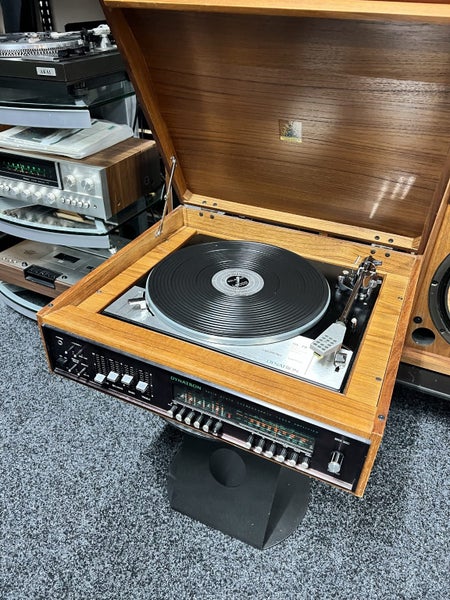 Lenco Turntable GL78/ Dynatron combination Carousel 1