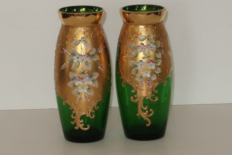 ***SIMPLY STUNNING BOHEMIAN HANDPAINTED GOLD AND FLORAL DESIGNED VASES*** Carousel 2