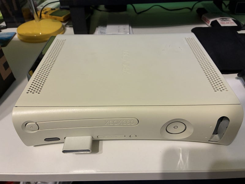 Xbox 360 Console Carousel 1