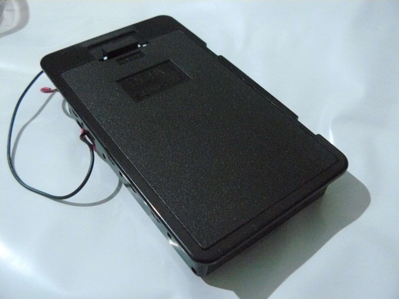 AA Battery 6 Cell Series Holder - Panel Mount With Door Carousel 2