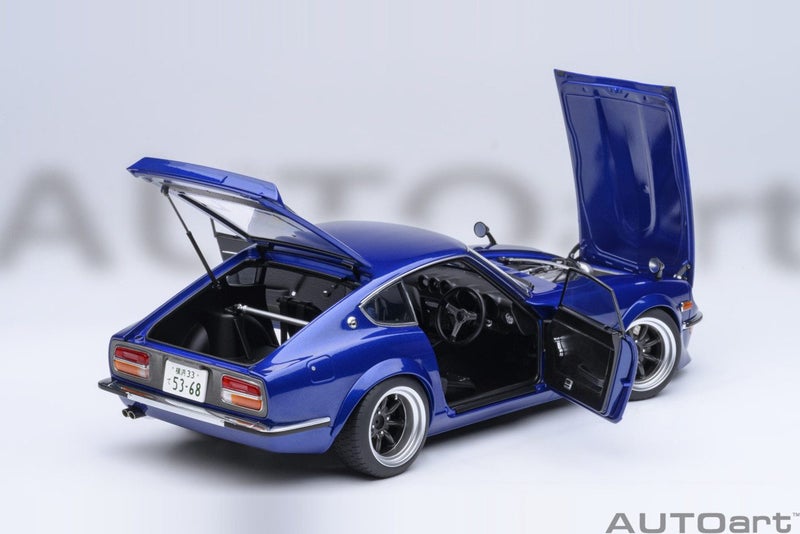 Auto Art 1/18 77453 Nissan Fairlady Z (S30) Wangan Midnight Akuma no Z Carousel 2