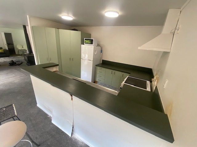 Kitchen402717912597811200