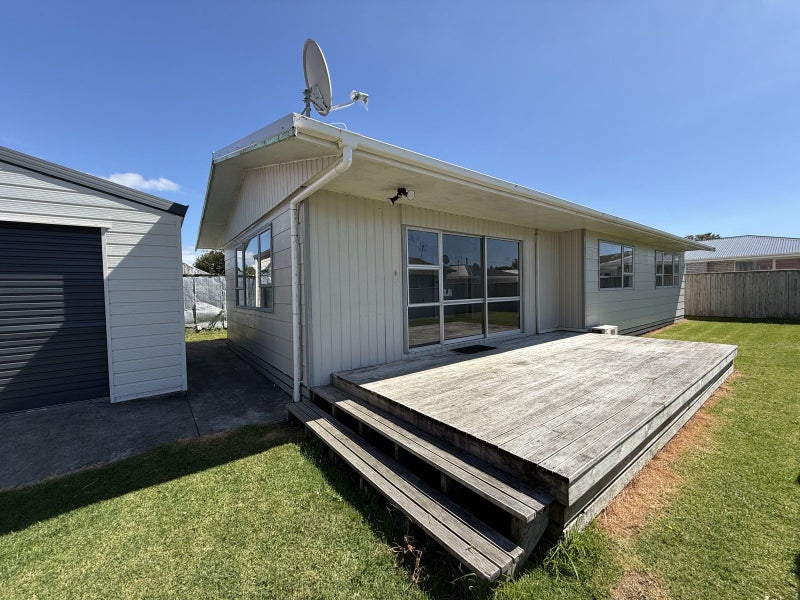 Image 1 of 23