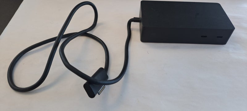 Microsoft Docking Station - (use with Surface Pro) Carousel 1