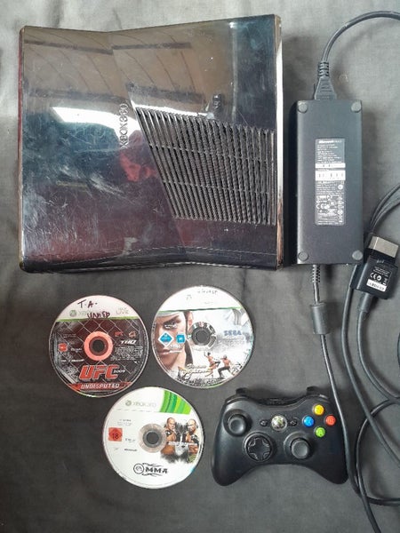 Xbox 360 Fighter Bundle Carousel 1