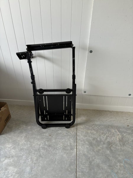 Driving simulator402817266390159361