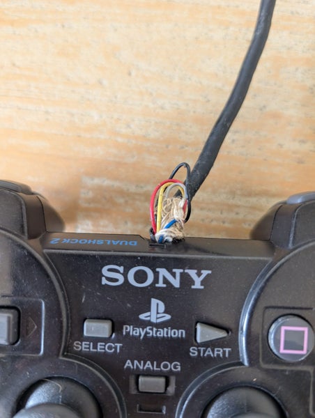 Playstation 2 (PS2) Controller: Black: Working Carousel 2
