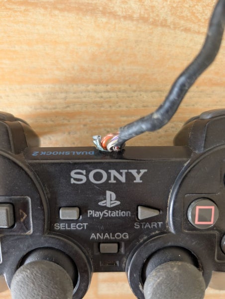 Playstation 2 (PS2) Controller: Black: Working Carousel 2
