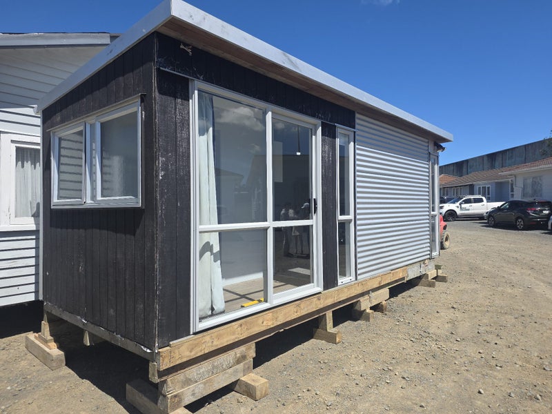 Portable cabin (delivered) Carousel 14