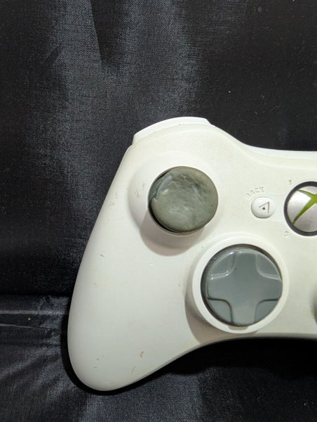 Wireless Xbox 360 Controller (White) Carousel 2
