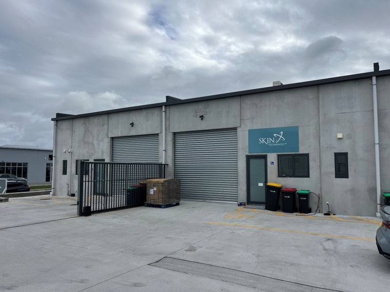 Image 1 of 17