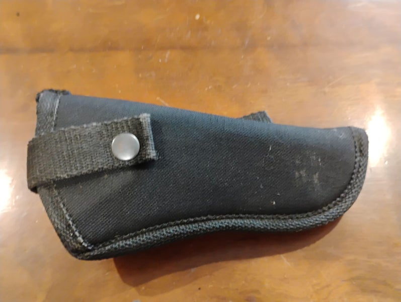 Medium-sized pistol hip holster Carousel 1