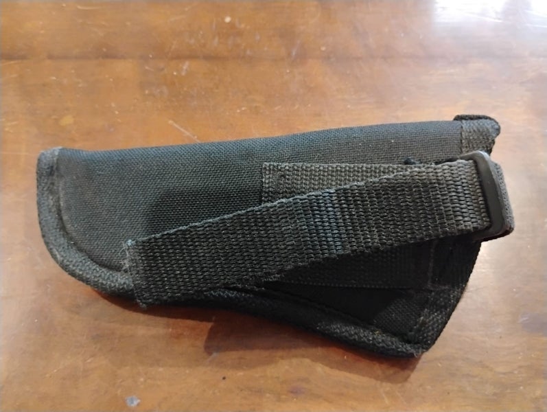 Medium-sized pistol hip holster Carousel 2