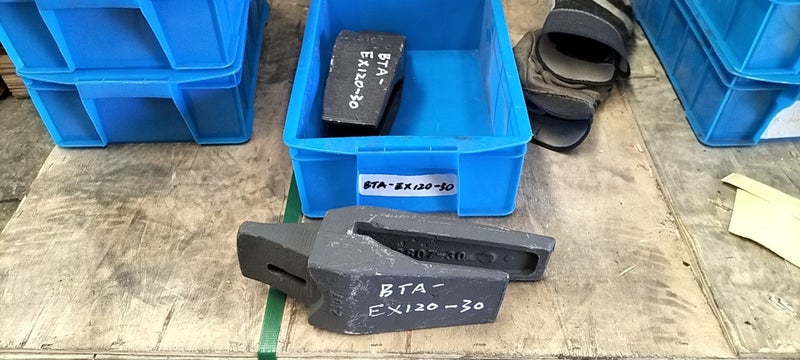Bucket Teeth + Adapter + Pin – CAT / HITACHI EX / Komatsu PC (3–12 Ton Diggers) Carousel 1