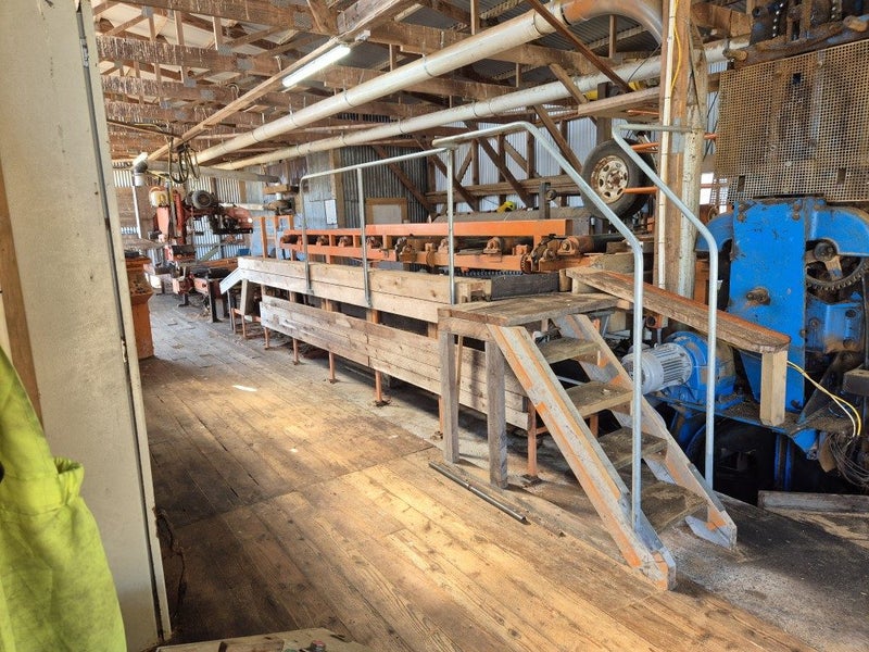 Full working sawmill plant for removal Carousel 2