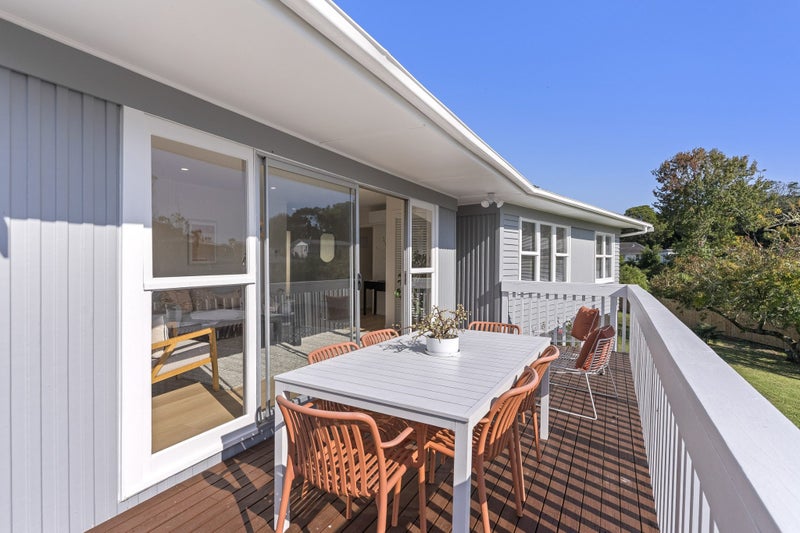 gallery carousel 1