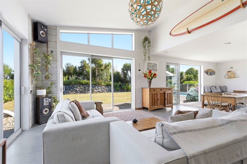 Image 1 of 18