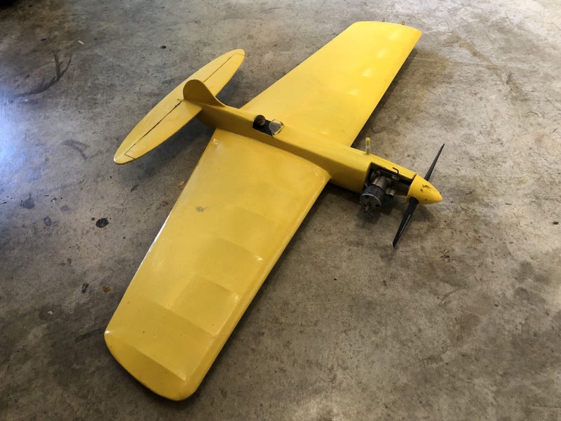 Control line plane with diesel engine Carousel 1