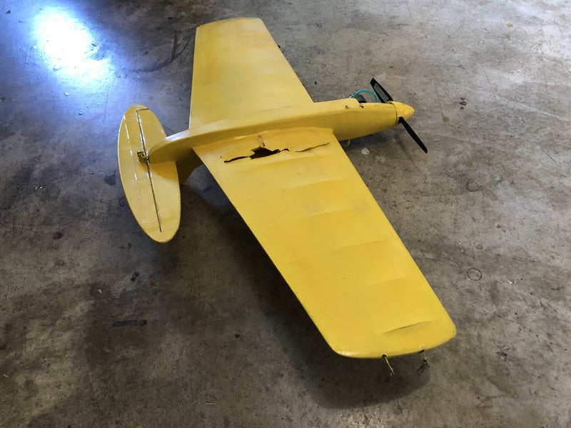 Control line plane with diesel engine Carousel 3