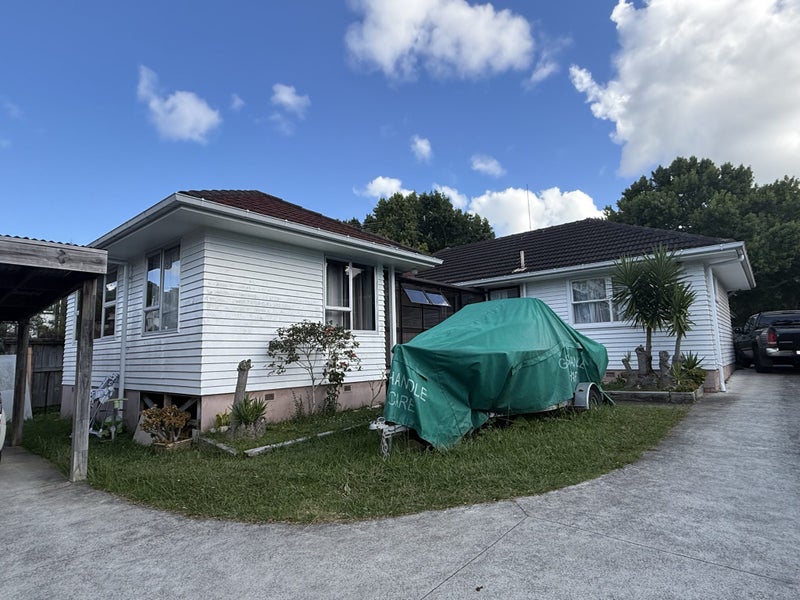 $1 reserve 1960’s solid weatherboard home for removal Carousel 1